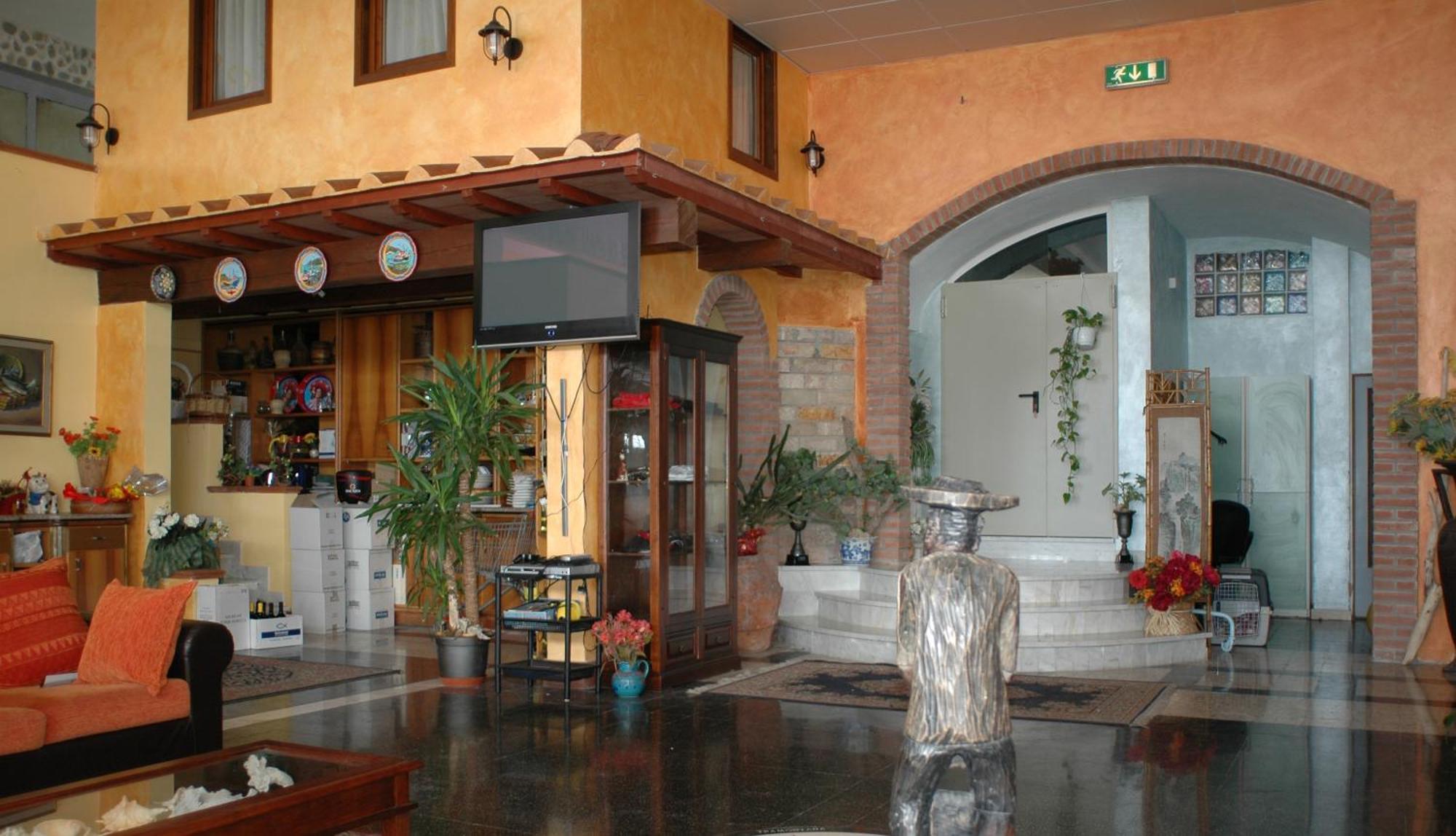 Hotel Esperia Piombino Bagian luar foto