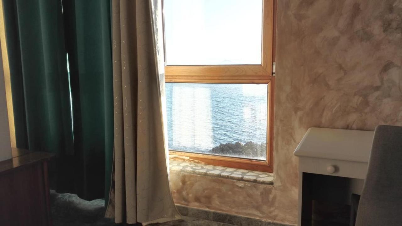Hotel Esperia Piombino Bagian luar foto